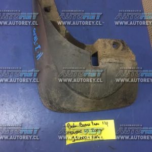 Bota barro trasero izquierdo  Hyundai H1 2005-2008 $5.000 mas iva