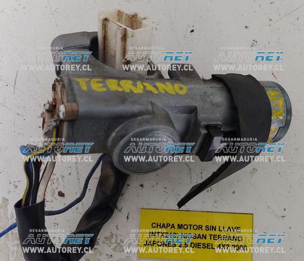 Chapa Motor Sin Llave (NTX218) Nissan Terrano Japonés 2.5 Diesel 4×2 2008 $20.000 + IVA