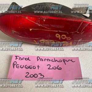 Farol Parachoque trasero Peugeot 206 2003 $8.000 mas iva