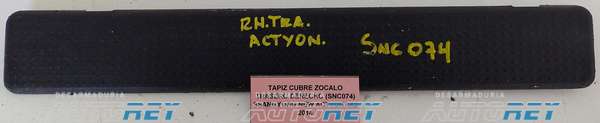 Tapiz Cubre Zócalo Trasero Derecho (SNC074) SSangyong New Actyon 4×2 2014 $5.000 + IVA
