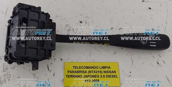Telecomando Limpia Parabrisa (NTX215) Nissan Terrano Japonés 2.5 Diesel 4×2 2008 $20.000 + IVA