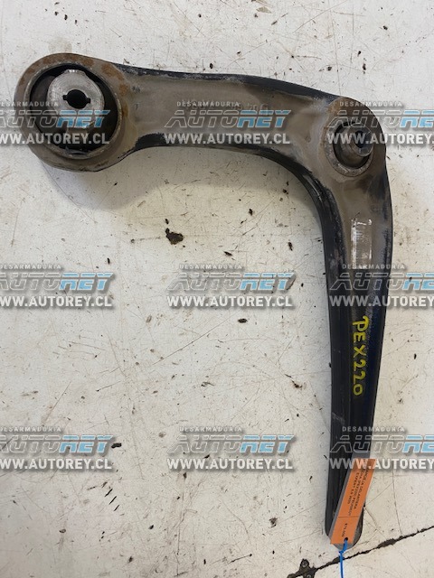 Bandeja inferior delantera derecha (PEX220) Peugeot Expert 2.0 2020 $50.000 mas iva