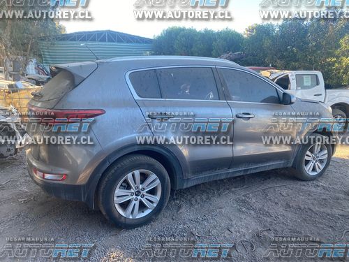 Marzo 2022 – Kia Sportage 2018 2.0 bencinera 4×2 mecánica 13.000 km