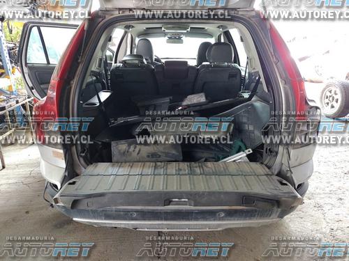 Octubre 2022 – VOLVO XC 90 D5AWD 2010  DIESEL 4X4 AUT