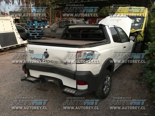 FIAT STRADA TREKKING 2018