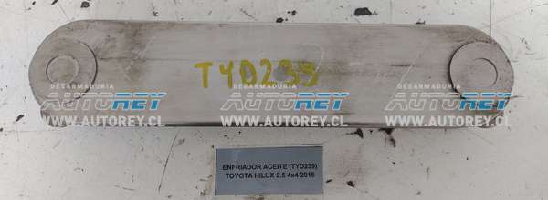 Enfriador Aceite (TYD239) Toyota Hilux 2.5 4×4 2015 $80.000 + IVA