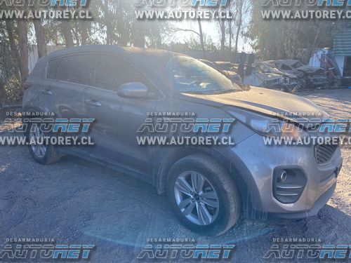 Marzo 2022 – Kia Sportage 2018 2.0 bencinera 4×2 mecánica 13.000 km