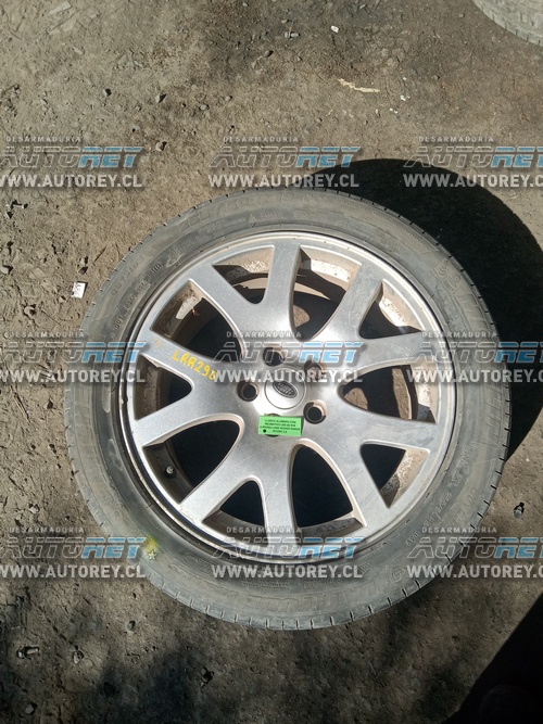 Llanta Aluminio Con Neumático (LRR290) Land Rover Range Rover 3.0 $250.000 + IVA (Parcela)