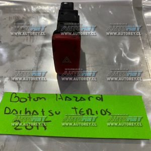 Botón Hazard Daihatsu Terios 2015 $15.000 mas iva