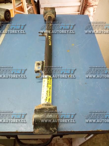 Barra tensora izquierda Ssangyong Actyon 2007 al 2012 $15.000 mas iva