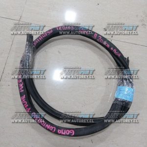 Goma contorno pilar puerta delantera derecha Daihatsu Terios 2015 $10.000 mas iva