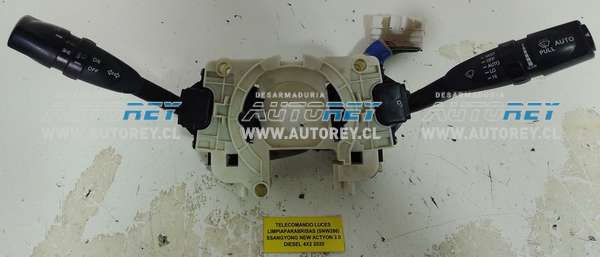 Telecomando Luces Limpiaparabrisas (SNW286) SSangyong New Actyon 2.0 Diesel 4×2 2020 $40.000 + IVA