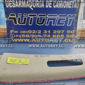 Tapiz cubre pilar superior central izquierdo Daihatsu Terios 2015 $ 10.000 mas iva