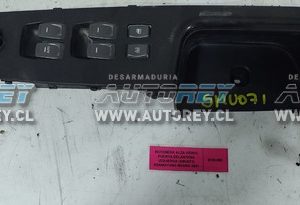 Botonera Alza Vidrio Puerta Delantera Izquierda (SMU071) Ssangyong Musso 2021 $100.000 + IVA