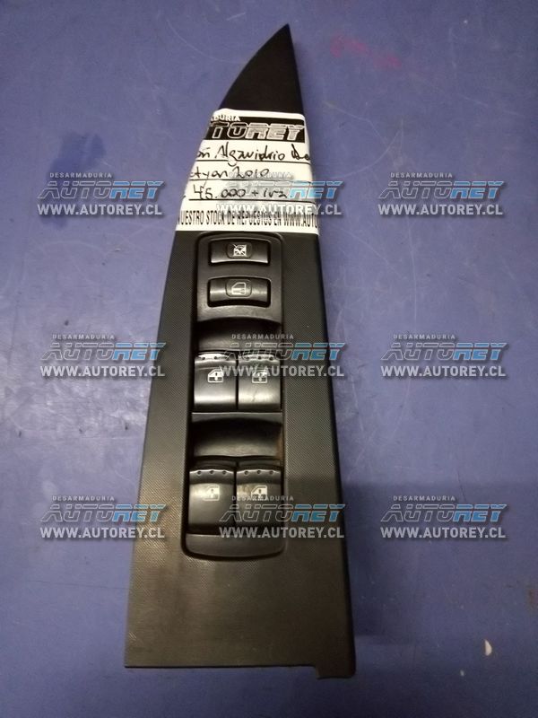 Botonera alza vidrio puerta delantera izquierda Ssangyong Actyon 2007 al 2012 $40.000 mas iva (2)