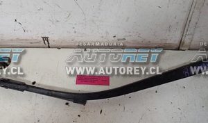 Brazo Limpia Parabrisa Derecho (HCR125) Honda CRV 2008 G3 $20.000 + IVA