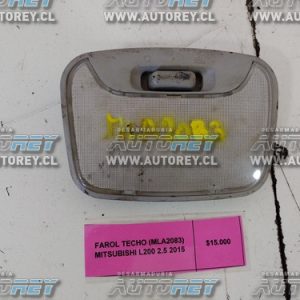 Farol Techo (MLA2083) Mitsubishi L200 2.5 2015 $10.000 + IVA