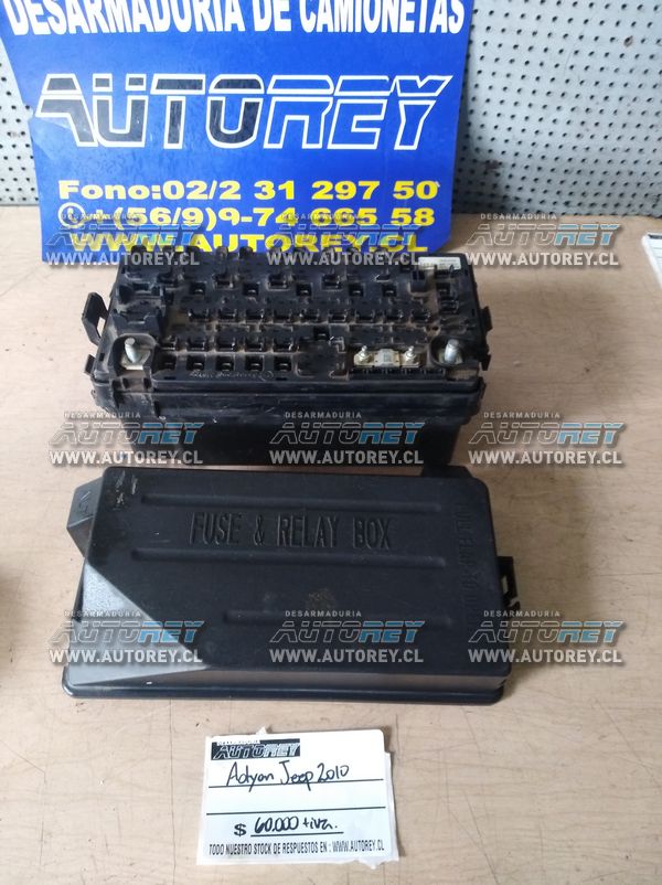 Caja fusibles motor Ssangyong Actyon 2007 al 2012 $50.000 mas iva (5)
