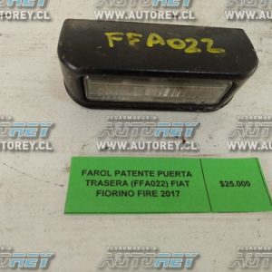 Farol Patente Puerta Trasera (FFA022) Fiat Fiorino Fire 2017 $25.000 + IVA