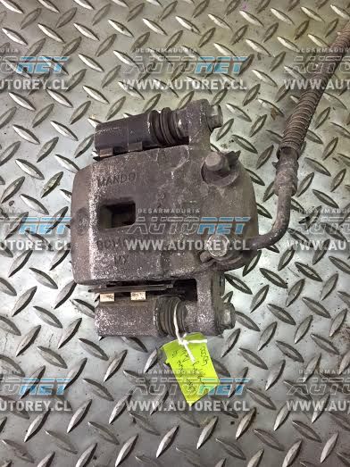 Caliper trasero izquierdo Ssangyong Actyon 2007 al 2012 $25.000 más iva (2)