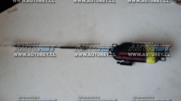 Manilla negra interior puerta izquierda con piola Volkswagen Amarok $5.000 más iva (2)