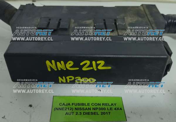 Caja Fusible Con Relay (NNE212) Nissan NP300 LE 4×4 AUT 2.3 Diesel 2017 $25.000 + IVA