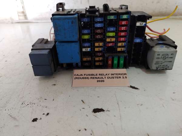 Caja Fusible Relay Interior (RDU055) Renault Duster 2.0 2020 $25.000 + IVA.jpeg