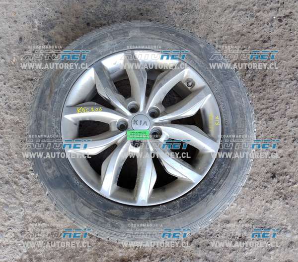 Llanta Aluminio Con Neumático 235 60 R18 (KGC206) Kia Grand Carnival EX 3.3 AUT Bencinera 2020 $120.000 + IVA (Parcela)