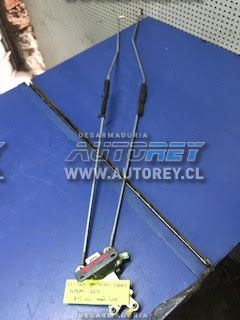 Chapa portalon central con varillas Ssangyong Actyon pick up 2007 al 2012 $10.000 mas iva (5)