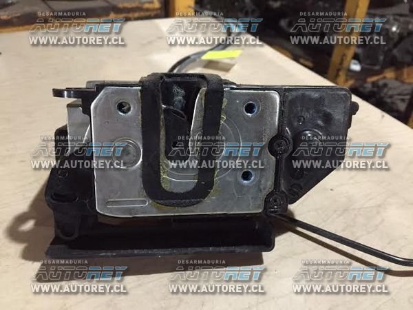 Chapa puerta delantera derecha Ssangyong Actyon 2007 al 2012 $15.000 más iva (4)