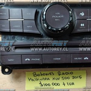 Botones radio Mahindra XUV 500 2015 $50.000 mas IVA