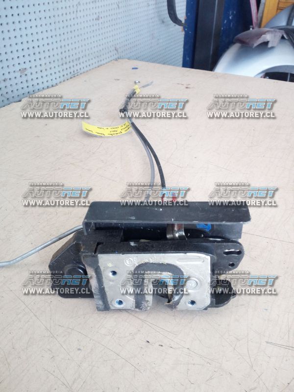 Chapa puerta trasera derecha Ssangyong Actyon 2007 al 2012 $15.000 más iva (3)