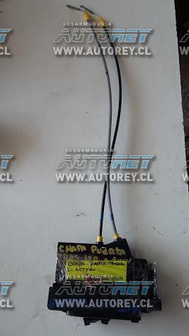 Chapa puerta trasera izquierda Ssangyong Actyon 2007 al 2012 $15.000 más iva