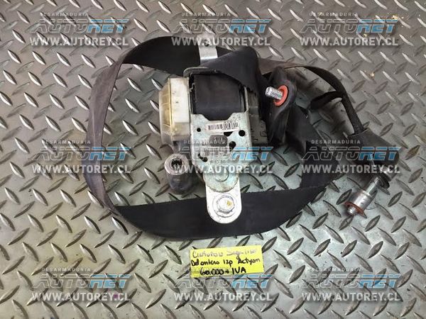 Cinturon seguridad delantero izquierdo Ssangyong Actyon 2007 al 2012 $25.000 mas iva