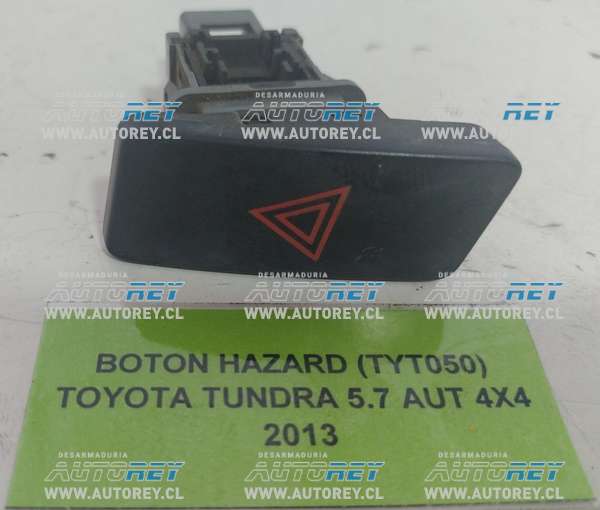 Botón Hazard (TYT050) Toyota Tundra 5.7 AUT 4×4 2013 $20.000 + IVA