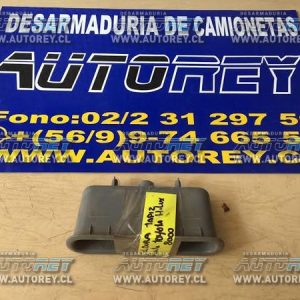 Moldura tapiz puerta Toyota Hilux 2007 al 2015 $5.000 más iva (3)