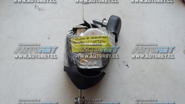 Cinturon seguridad trasero izquierdo Ssangyong Actyon 2007 al 2012 $10.000 mas iva (5)