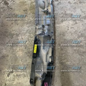 Tapa inferior rejilla torpedo Maxus T60 2018 $25.000 mas iva
