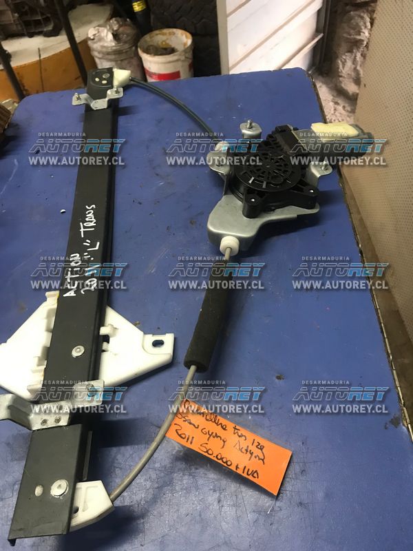 Cremallera alza vidrio electrica puerta trasera izquierda Ssangyong New Actyon 2007 al 2012 $30.000