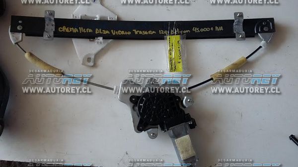 Cremallera alza vidrio electrica puerta trasera izquierda Ssangyong New Actyon 2007 al 2012 $30.000