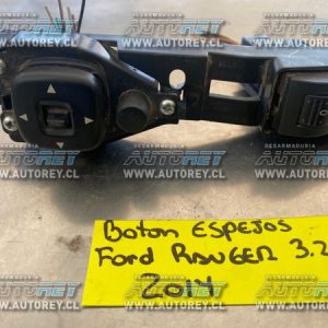 Boton espejos Ford Ranger 3.2 2014 $10.000 mas iva