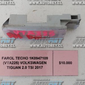 Farol Techo 1K0947109 (VTA225) Volkswagen Tiguan 2.0 TSI 2017 $10.000 + IVA