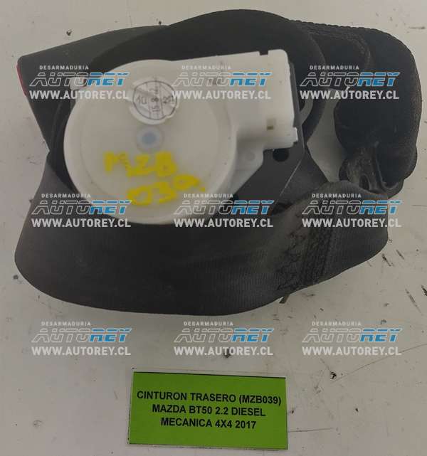 Cinturon Trasero (MZB039) Mazda BT50 2.2 Diesel Mecánica 4×4 2017 $10.000 + IVA