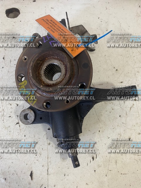 Muñon con masa delantero izquierdo (PEX181) Peugeot Expert 2.0 2020 $70.000 mas iva