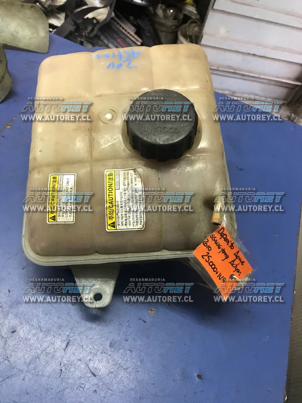 Deposito agua refrigerante motor Ssangyong Actyon 2007 al 2012 $15.000 mas iva (3)