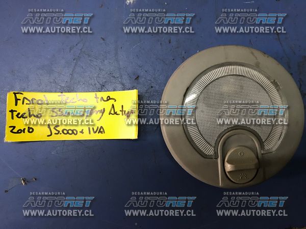 Farol central techo Ssangyong Actyon 2007 al 2012 $8.000 mas iva (5)