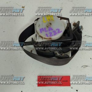 Cinturón Seguridad Trasero Izquierdo (MLA1232) Mitsubishi L200 2.5 2015 $15.000 + IVA