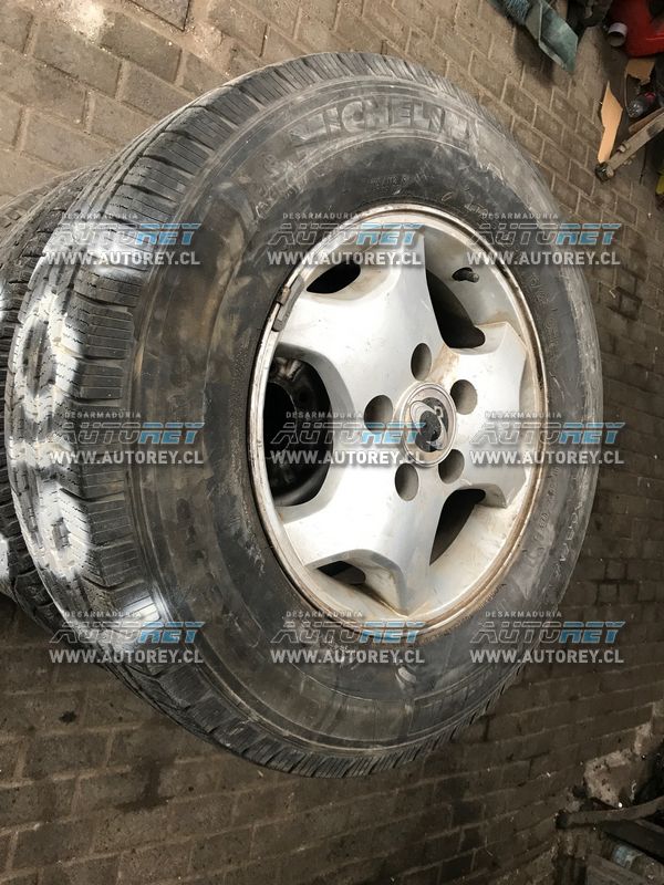 Llanta aluminio con neumatico 22575R16 (019) Ssangyong Actyon jeep $50.000 mas iva