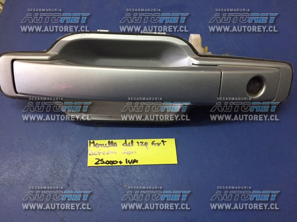 Manilla exterior puerta delantera izquierda Ssangyong Actyon 2007 al 2012 $15.000 mas iva (3)