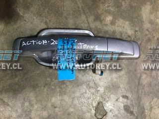 Manilla exterior puerta trasera derecha Ssangyong Actyon 2007 al 2012 $10.000 mas iva (7)